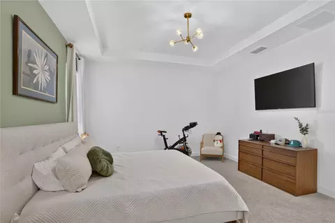 Bedroom - 4916 Shady Pines Dr, Saint Cloud, FL 34772 photo 4 of 8