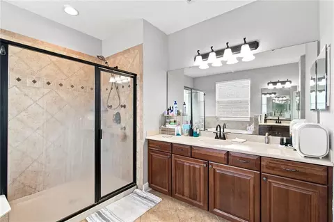 Bath - 3563 Pixie Ln, Saint Cloud, FL 34772 photo 2 of 4