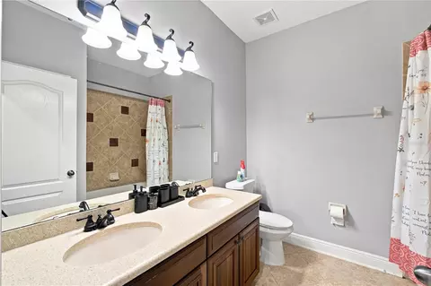 Bath - 3563 Pixie Ln, Saint Cloud, FL 34772 photo 3 of 4