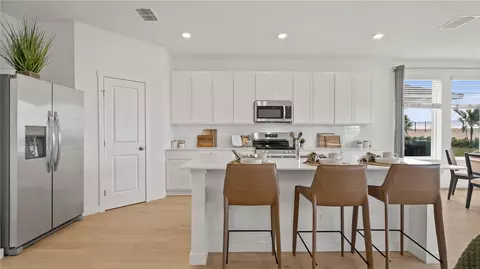 Kitchen - 5271 Haven View Dr, Clermont, FL 34714 photo 1 of 2