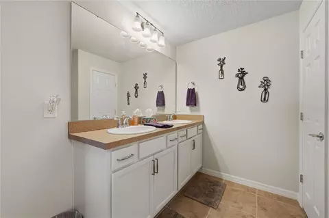 Bath - 2873 Matera Dr, Saint Cloud, FL 34771 photo 4 of 6
