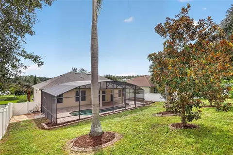 Exterior - 2803 Eagle Lake Dr, Clermont, FL 34711 photo 7 of 9