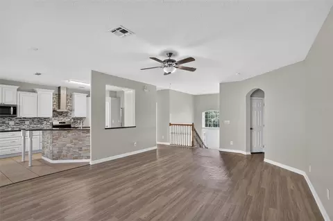 Living - 2803 Eagle Lake Dr, Clermont, FL 34711 photo 6 of 10