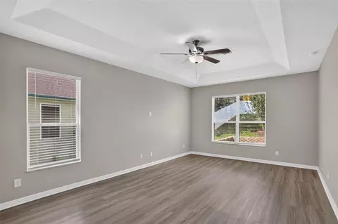 Living - 2803 Eagle Lake Dr, Clermont, FL 34711 photo 7 of 10