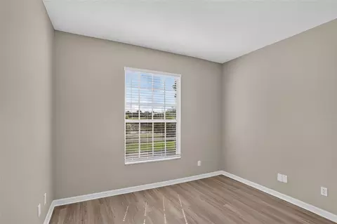 Bedroom - 2803 Eagle Lake Dr, Clermont, FL 34711 photo 4 of 8