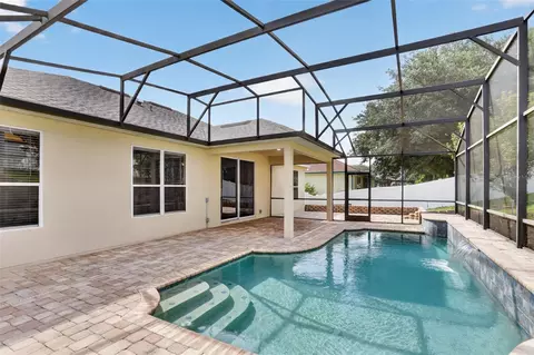 Exterior - 2803 Eagle Lake Dr, Clermont, FL 34711 photo 5 of 9