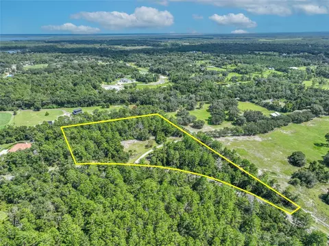 261 Seminole Woods Blvd, Geneva, FL 32732