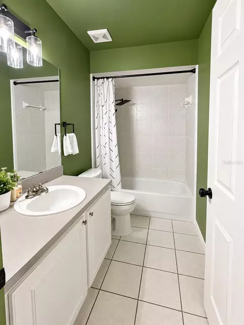 Bath - 4206 Lavender Way, Saint Cloud, FL 34772 photo 3 of 3