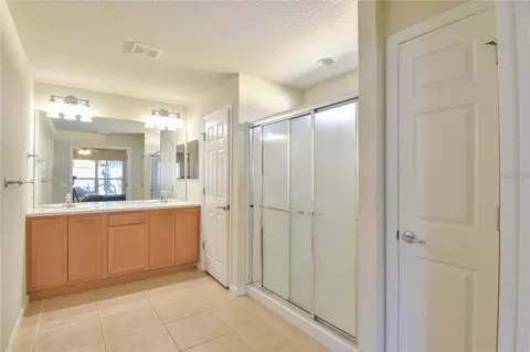 Bath - 4175 SW 46th Ct, Ocala, FL 34474 photo 2 of 2