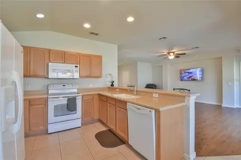 Kitchen - 4175 SW 46th Ct, Ocala, FL 34474 photo 2 of 3