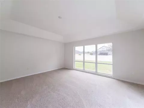 Living - 14275 Creek Run Dr, Riverview, FL 33579 photo 6 of 8