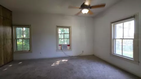 Bedroom - 310 E Noble Ave, Bushnell, FL 33513 photo 2 of 2