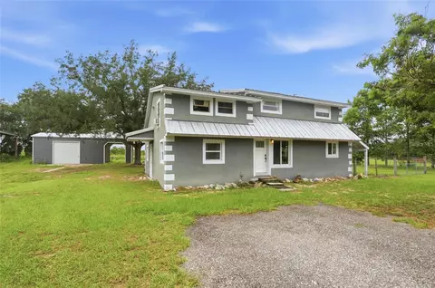 1518 Dickens Rd, Lake Wales, FL 33898
