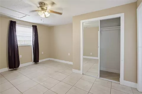 Bedroom - 33 W Herrick Dr, Eustis, FL 32726 photo 2 of 4