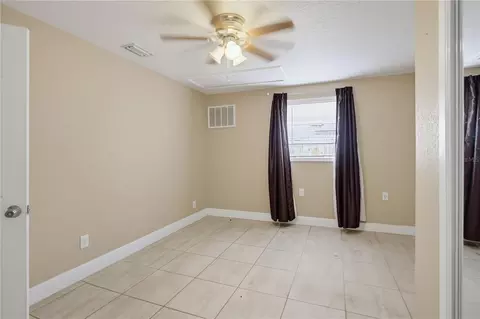 Bedroom - 33 W Herrick Dr, Eustis, FL 32726 photo 4 of 4