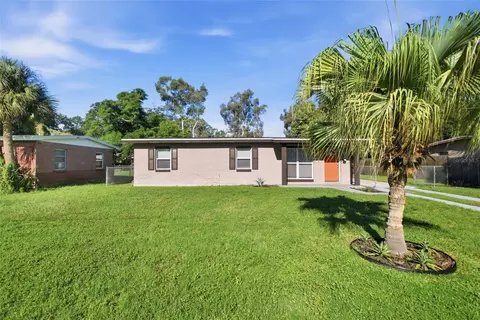 4359 Neptune Dr SE, Saint Petersburg, FL 33705
