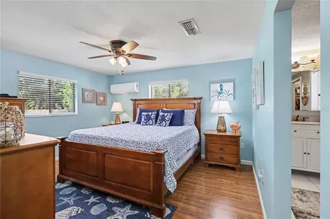 Bedroom - 4635 N Friday Cir, Cocoa, FL 32926 photo 2 of 4