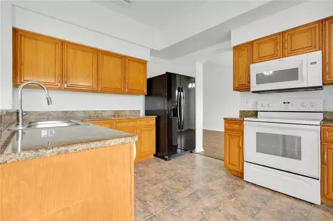 Kitchen - 12613 Longcrest Dr, Riverview, FL 33579 photo 3 of 3