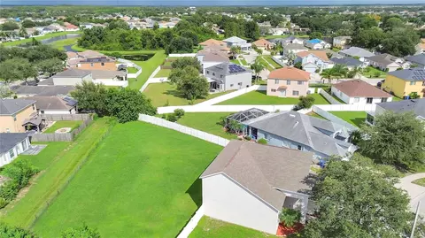 View/Area - 12613 Longcrest Dr, Riverview, FL 33579 photo 5 of 9