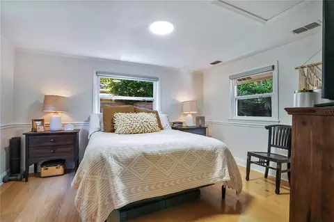 Bedroom - 628 Forest St, Windermere, FL 34786 photo 1 of 2