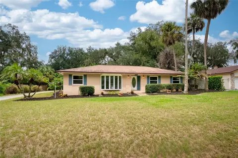 383 Palm Dr, Oviedo, FL 32765