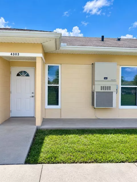 4303 Club Cir, Lake Wales, FL 33898