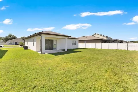 Exterior - 2570 Wadeview Loop, Saint Cloud, FL 34769 photo 3 of 8