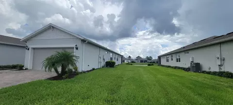 Exterior - 2984 Cherry Blossom Loop, Saint Cloud, FL 34771 photo 2 of 3