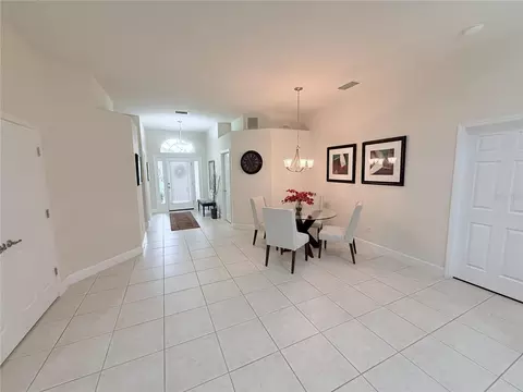 Entry Way - 6837 74th Street Cir E, Bradenton, FL 34203 photo 2 of 2