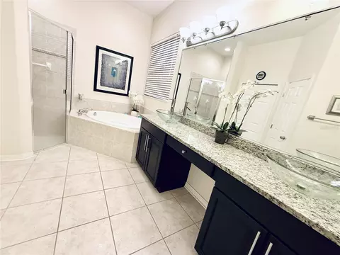 Bath - 6837 74th Street Cir E, Bradenton, FL 34203 photo 2 of 2