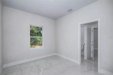 Bedroom - 7845 SW 127th Loop, Ocala, FL 34473 photo 4 of 9