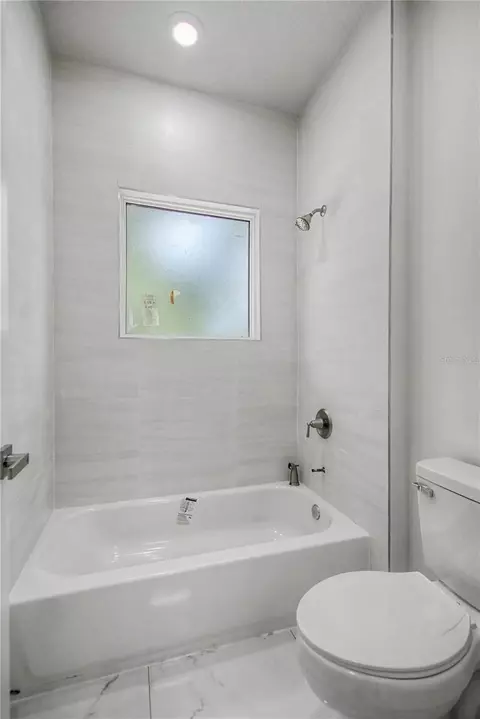 Bath - 7845 SW 127th Loop, Ocala, FL 34473 photo 6 of 8