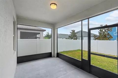 Exterior - 13220 Orca Sound Dr, Riverview, FL 33579 photo 3 of 4