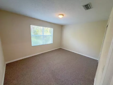 Bedroom - 145 Nature Trl, Ormond Beach, FL 32174 photo 4 of 10