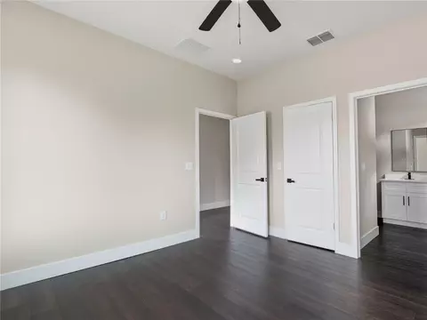 Bedroom - 225 E Hyde Park Ave, Eustis, FL 32726 photo 1 of 5