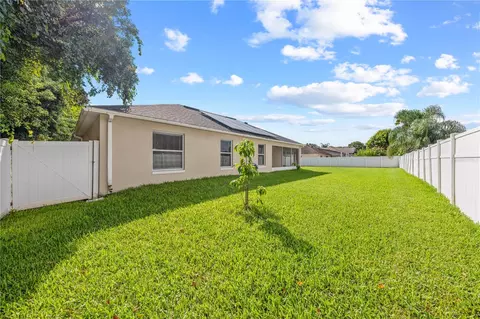 Exterior - 4200 Cracker Ct, Saint Cloud, FL 34772 photo 9 of 9