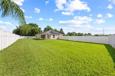 Exterior - 4200 Cracker Ct, Saint Cloud, FL 34772 photo 8 of 9