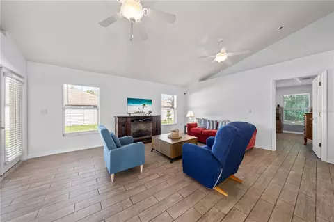 Living - 4200 Cracker Ct, Saint Cloud, FL 34772 photo 1 of 4