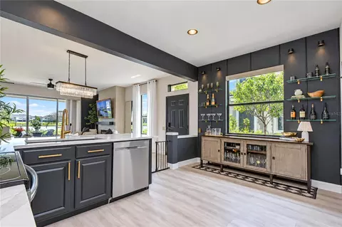 Kitchen - 4826 Barnstead Dr, Riverview, FL 33578 photo 4 of 6