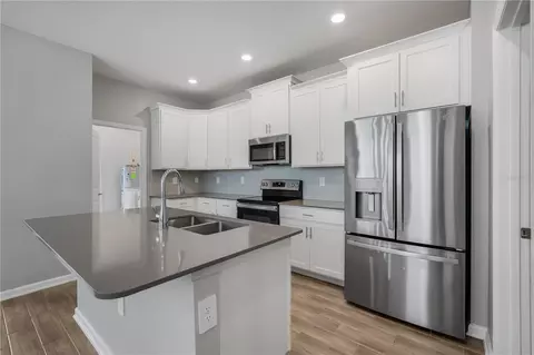 Kitchen - 6452 Sprucepine Ln, Saint Cloud, FL 34771 photo 1 of 3