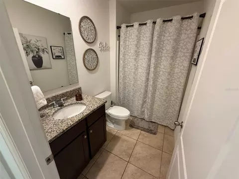 Bath - 5606 Western Sun Dr, Saint Cloud, FL 34771 photo 3 of 4