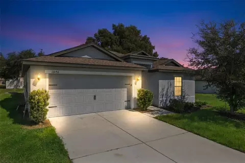 1676 Gopher Tree St, Mascotte, FL 34753