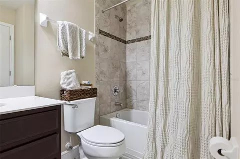 Bath - 3522 Heart Pine Loop, Ocoee, FL 34761 photo 1 of 5