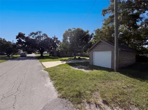 Exterior - 802 Massachusetts Ave, Saint Cloud, FL 34769 photo 7 of 7