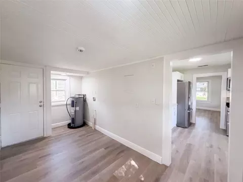 Entry Way - 802 Massachusetts Ave, Saint Cloud, FL 34769 photo 2 of 2