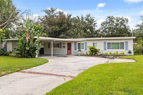 2215 Woodcrest Dr, Winter Park, FL 32792