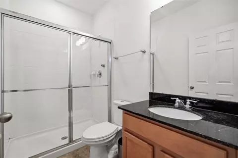 Bath - 12785 Westside Village Loop, Windermere, FL 34786 photo 4 of 4