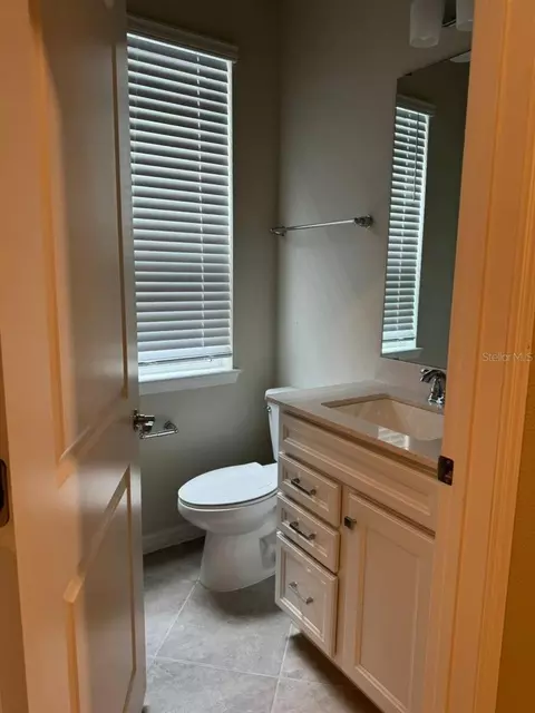 Bath - 15882 Cape Coral Loop, Clermont, FL 34714 photo 1 of 4