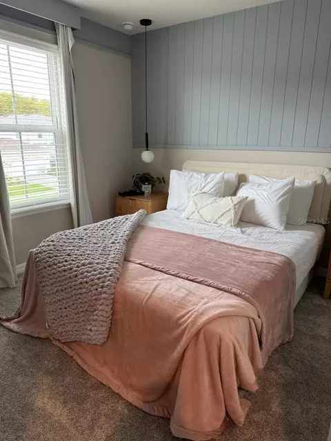 Bedroom - 15882 Cape Coral Loop, Clermont, FL 34714 photo 5 of 10
