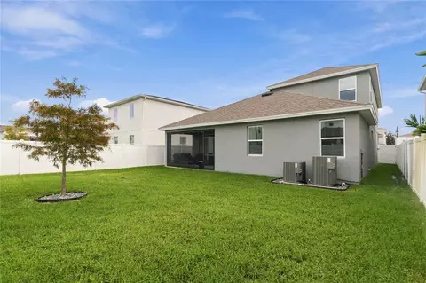 Exterior - 1270 Fox Hedge Ln, Saint Cloud, FL 34771 photo 7 of 8